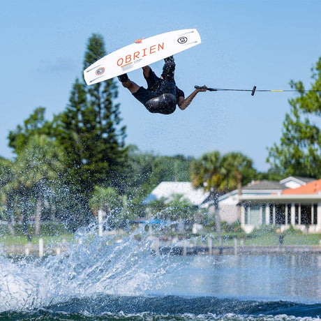 O'Brien Intent Wakeboard w/ Infuse Bindings